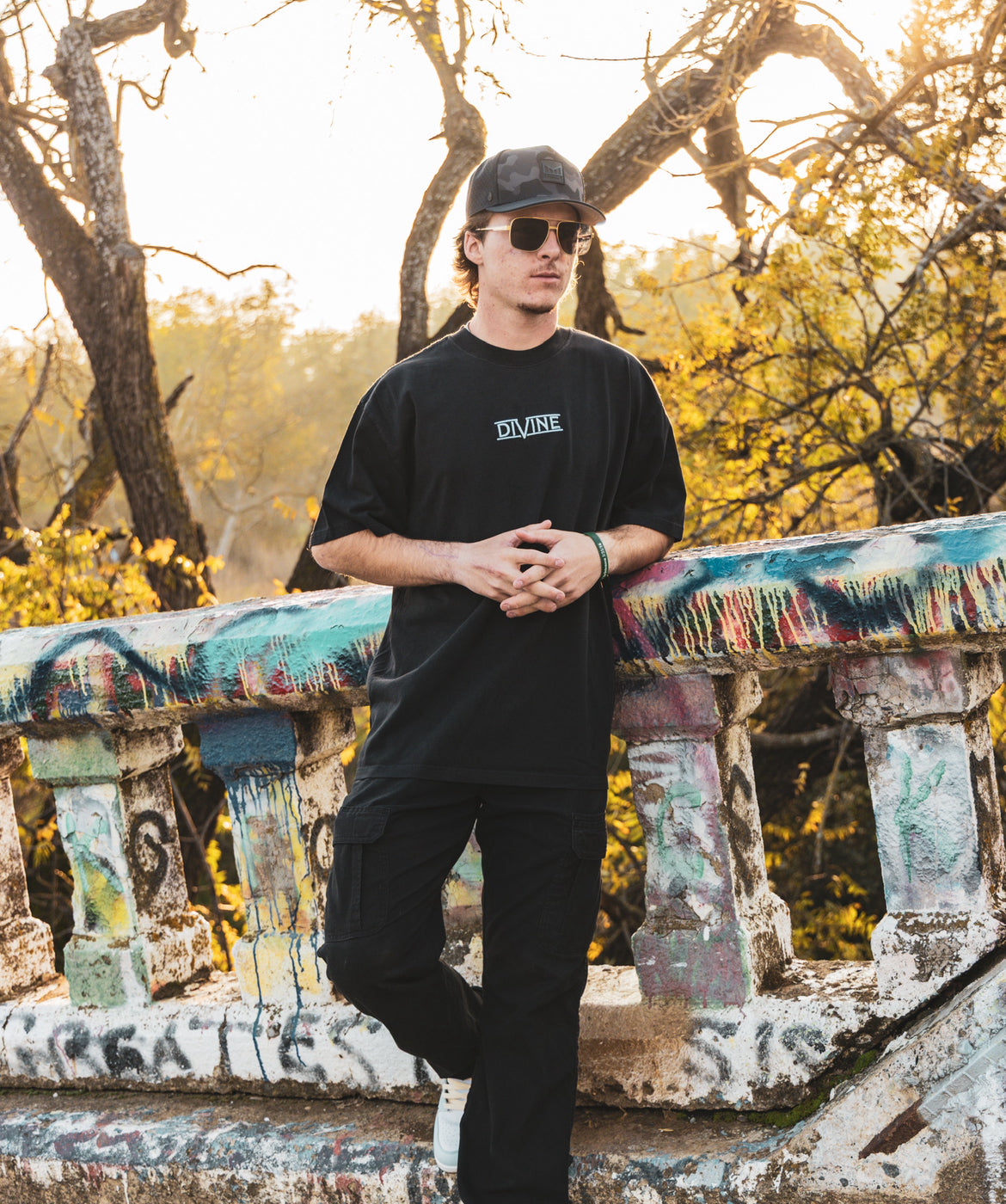 Oversized "Powder" Tee Black